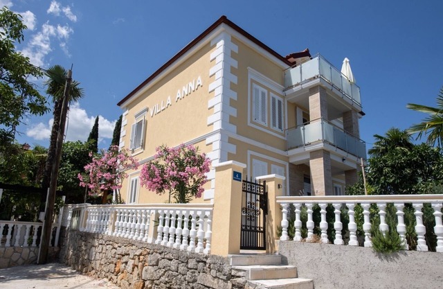 Studio apartment in Ika with Balcony, Air condition, WIFI, Washing machine (5025-3)