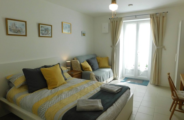 Studio apartment Le Heron1 (with 1 bedroom) - Situated in the Loire Valley