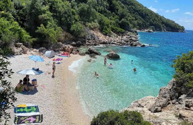 Studio Apartment 'Studios and Apartments Thomas 4' with Balcony, Wi-Fi and Air Conditioning