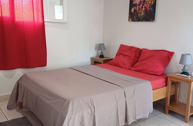 Studio Bien Localisé Pour les Amoureux des Randos, Plages, Sites Touristiques