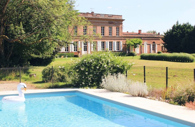 Studio Colonel - Sleeps 4