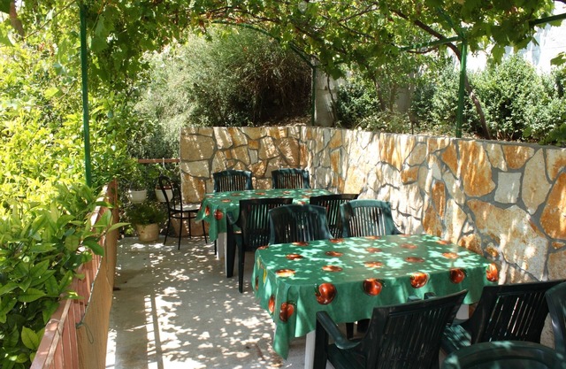 Studio flat with balcony and sea view Živogošće - Porat, Makarska (AS-6699-b)