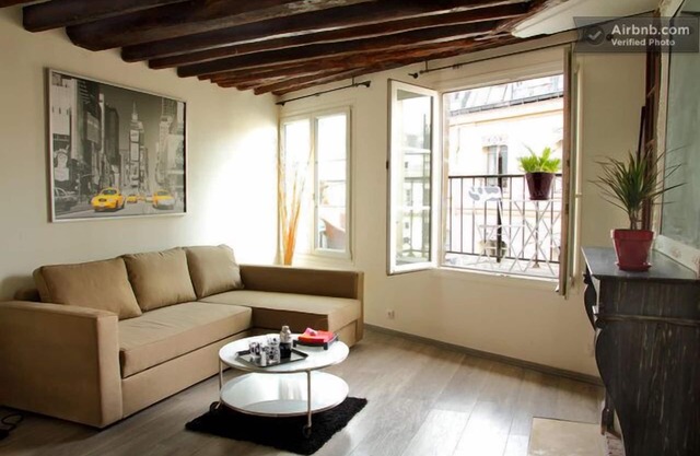 Studio Marais Paris center + 38 m2 with sunny terrace