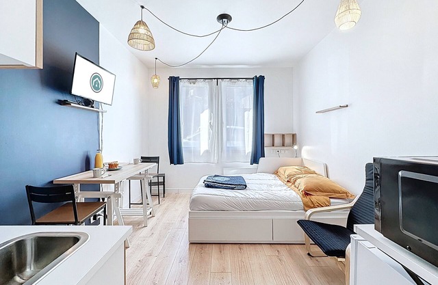 Studio récent et moderne, parking, fibre*Ker Vern*