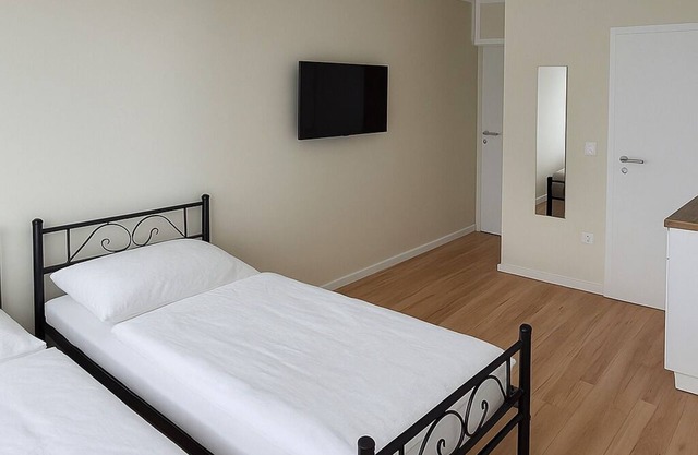 Studio-Superior-Balcony-Private Bathroom