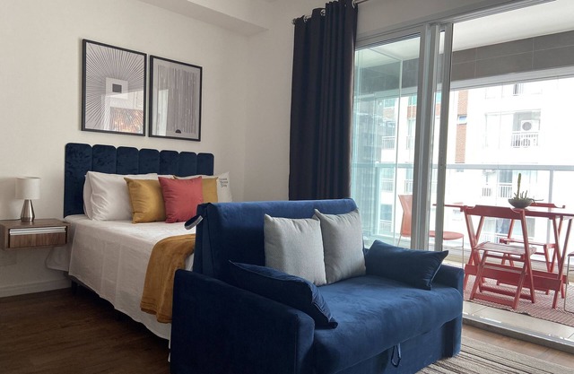 Studio Vision Colors