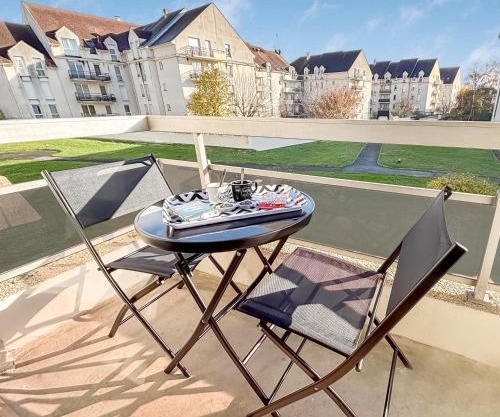 Studio Wi-Fi et balcon, très bien situé