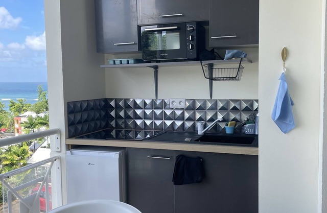 Studio with pool 5 minutes from the beach! TARTANE