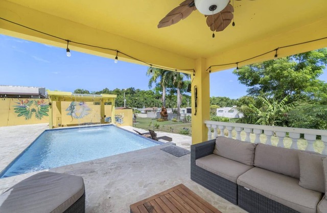 Studio with pool access located 5 mins from beach and 10 from downtown Rincon