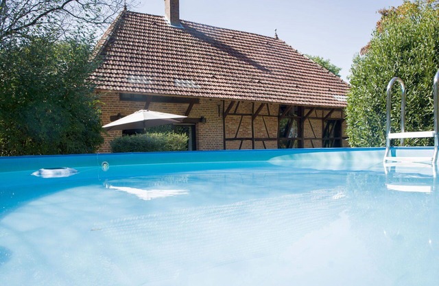 Stunning private villa for 8 guests with WIFI, private pool, TV, terrace and pets allowed