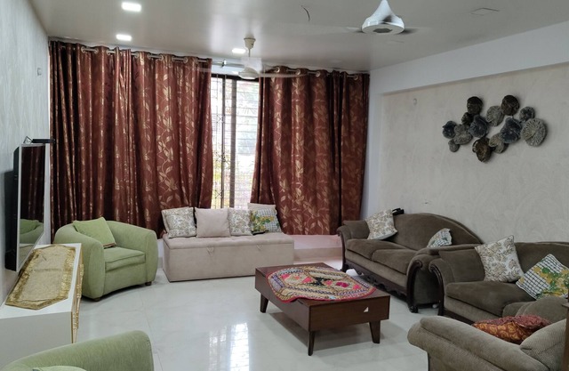 Stunning 3-Bed Luxury Apartment