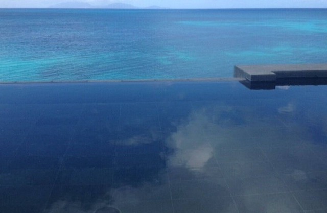 Stunning 4 bedroom modern villa with amazing views just a short walk to Darkwood Beach