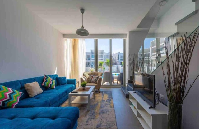 Stunning and Spacious 3-Bed Apartment in Gouna