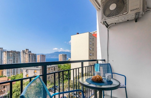 Stunning apartment in Rijeka with WiFi