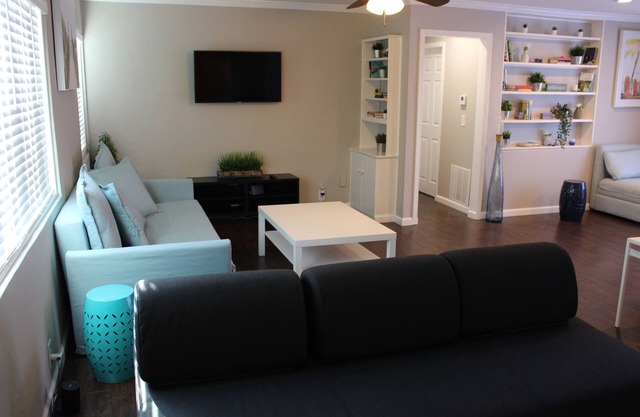 Stunning Azalea Park Home
