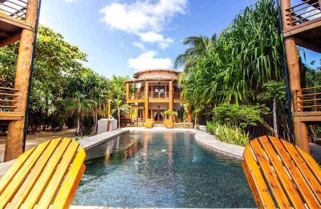 Stunning Beachfront Villa. Pool. Gourmet Kitchen.