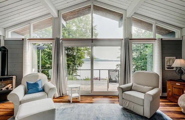 Stunning cottage & views on Lake of Bays, Muskoka