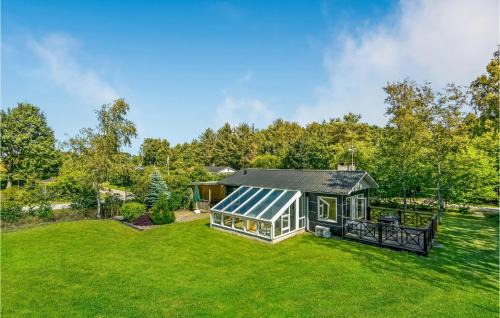 Stunning Home In Fårvang With Wifi