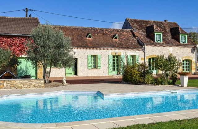 Stunning Home In La Force