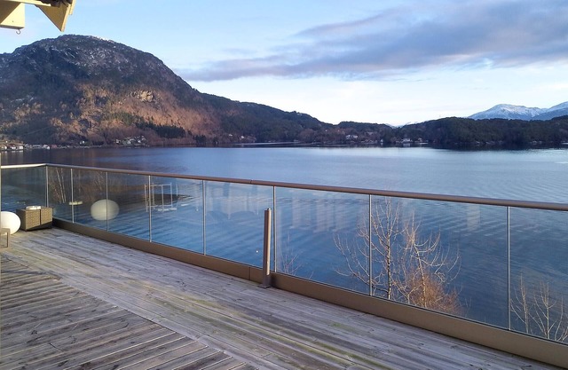 Stunning home in Omastrand with WiFi