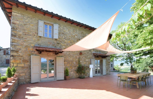 Stunning Home In Poppi
