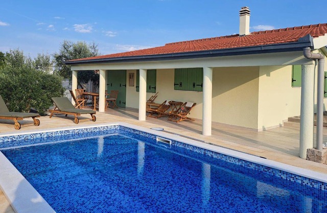 Stunning home in Seget Gornji with WiFi