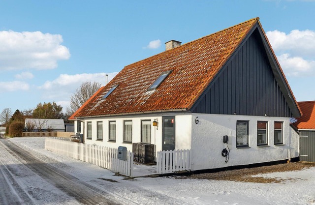 Stunning home in Sydals with WiFi