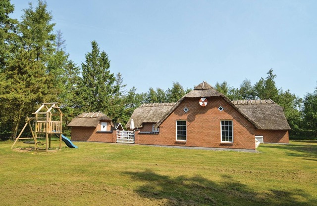Stunning home in Væggerløse with sauna