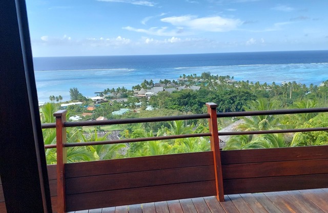 Stunning ocean views in completely renovated villa just 5 minutes from the beach