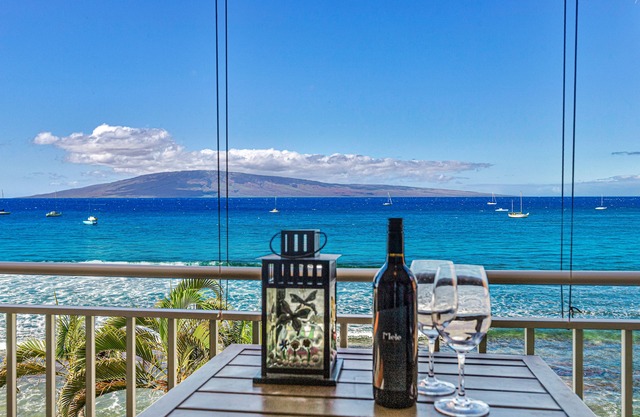 Stunning Panoramic Ocean & Sunset Views with A/C, Walk to Beach & Restaurants