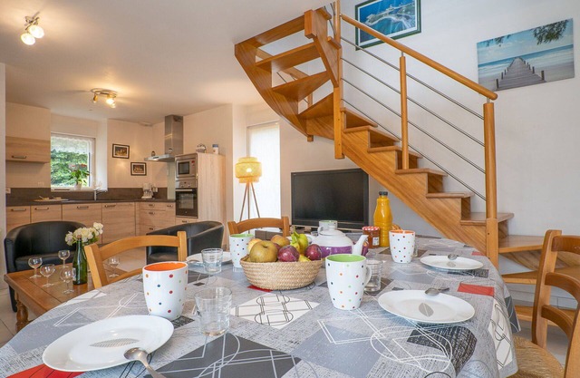 Stunning private villa for 6 guests with WIFI, TV, terrace and pets allowed