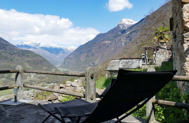 Stunning private villa for 2 people with WIFI, terrace and pets allowed