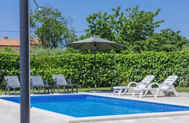 Stunning private villa for 6 people with WIFI, private pool, A/C, TV and terrace