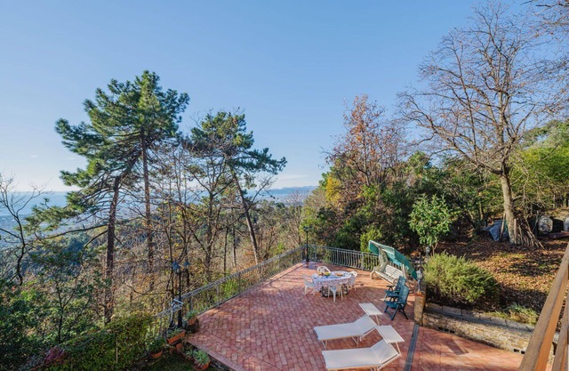 Stunning private villa for 4 guests with WIFI, TV and terrace