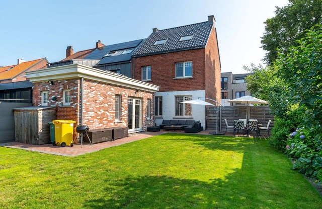 Stunning private villa for 6 people with WIFI, TV and terrace