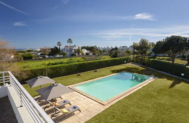 Stunning private villa with A/C, WIFI, private pool, TV, terrace, pets allowed and panoramic view