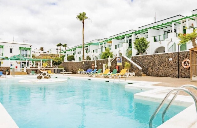 Stunning Refurbished 1 bedroom apartment