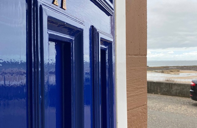 Stunning sea views, dog friendly holiday accommodation in North Berwick