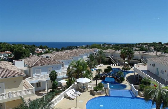 Stunning sea view apartment on secure complex between Moraira and Calpe