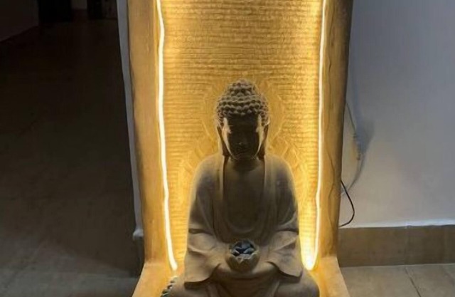 Stunning Spacious 3 Bedroom apartment Garden View