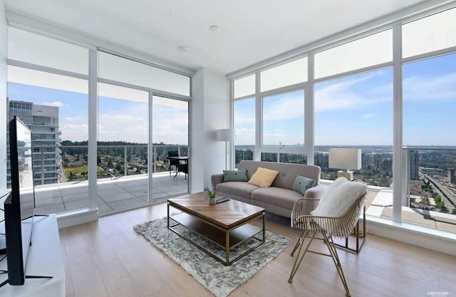 Stunning View2BE+2BR Condo/HUGE Balcony!