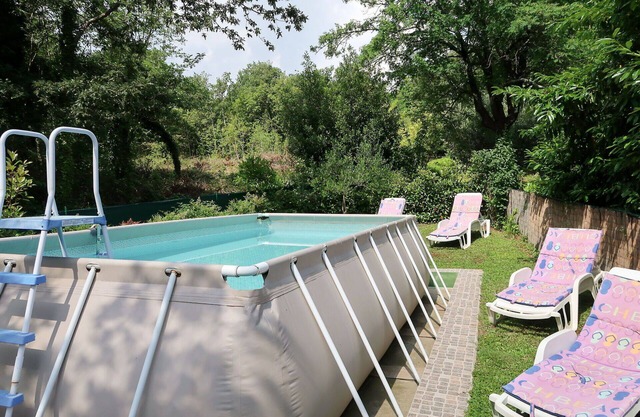 Stunning villa for 6 people with A/C, WIFI, private pool, TV, terrace and pets allowed