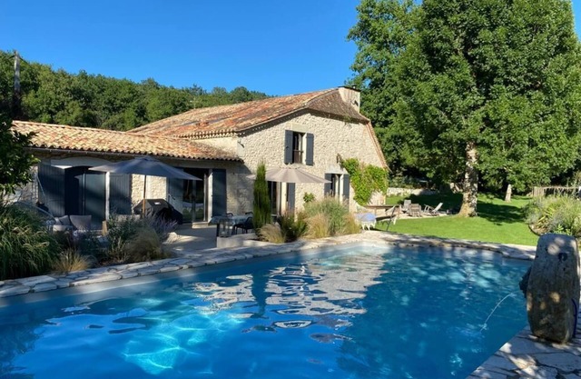 STUNNING WATER MILL, with pool, river, near Bergerac