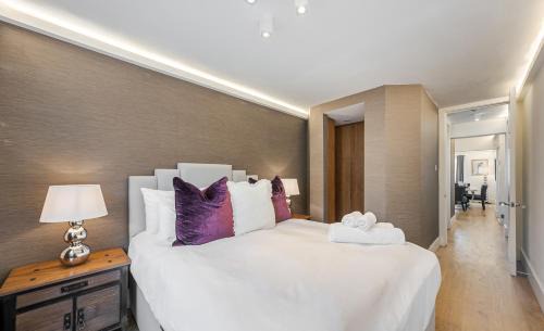 Stylish 1 Bd Knightsbridge Apartment Overlooking Harrods
