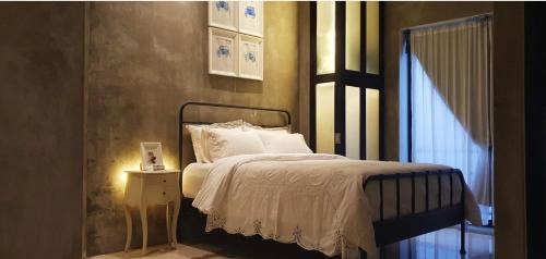 Stylish - At Central Festival