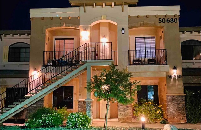 Stylish Condo Near Old Town La Quinta – Perfect for a Relaxing Escape!n