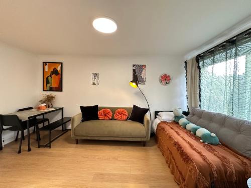 Stylish One Bedroom Apartment