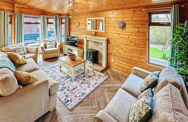 Stylish two bedroom lodge, perfect for couples or families.