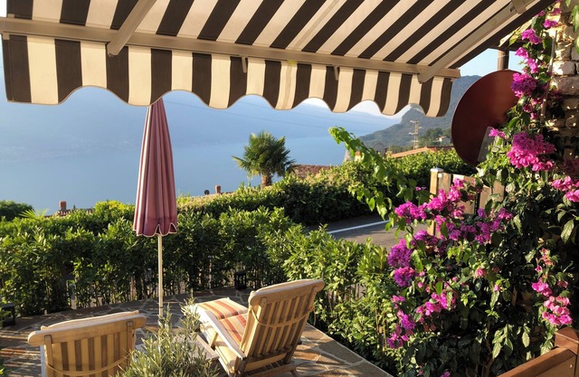 Stylish vacation apartment in Tremosine sul Garda, Lake Garda