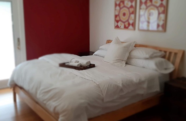 Sugarbush Mt Ellen Slope-side Condo with fireplace, pool, hot tub, sauna